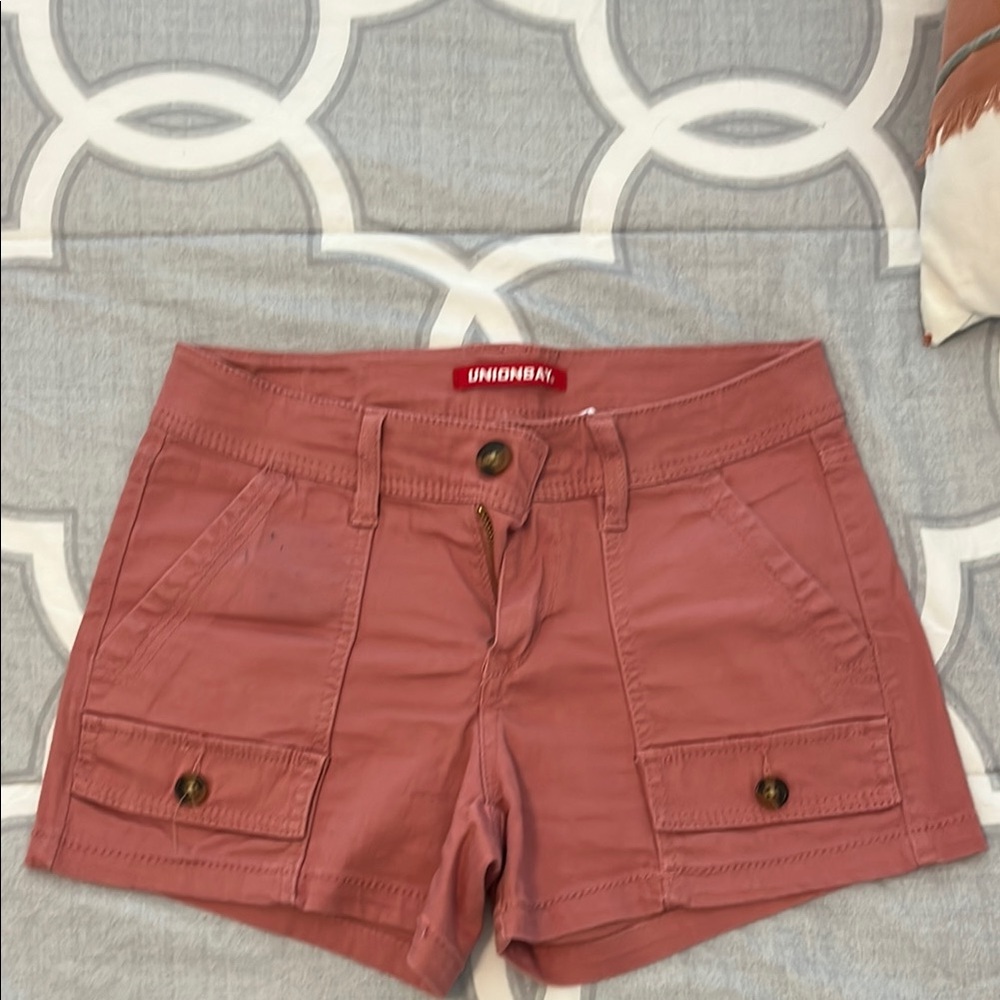UNIONBAY Pink Cargo Shorts Casual Style